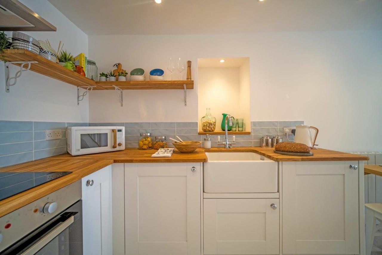 Luxury Park Street Cottage The Mumbles Swansea Sleeps 6 Exterior photo